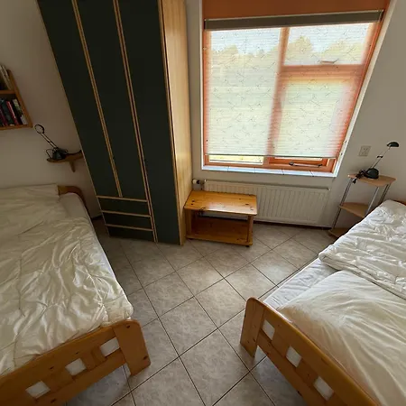 Semesterbostad Zeester 179 De Zandloper